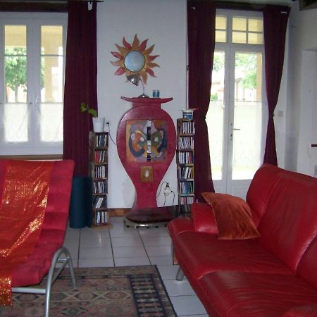 Grande Maison Atypique Le Burgaud Εξωτερικό φωτογραφία